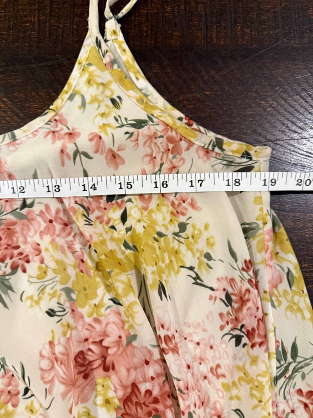 Umgee Floral Swing Dress M Cream Pink Yellow Boho Flowy Spaghetti Strap - Picture 7 of 11